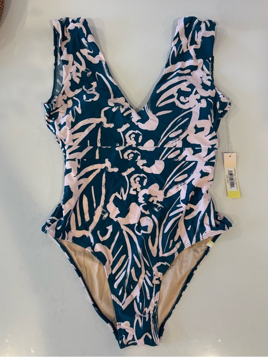 Summersalt Ruched Backflip One Piece Swimsuit - Picture 4 of 6